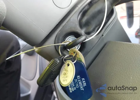 2006 Ford F-150 Lariat/Xlt from USA, damaged, VIN 1FTPW12526KB43038